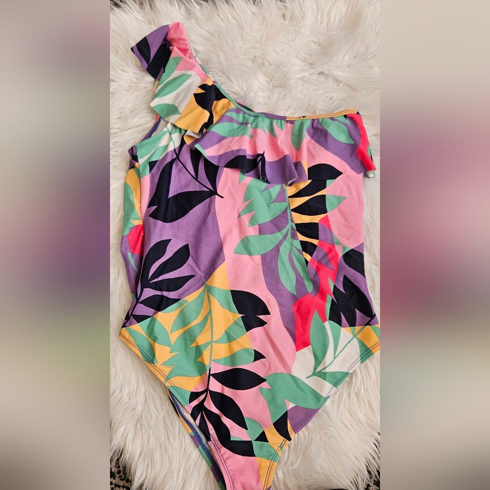 Motherhood Maternity Ruffled Shoulder one piece swim Size M